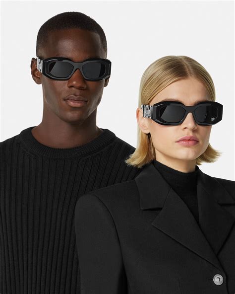 versace sunglasses black medusa|versace medusa sunglasses women.